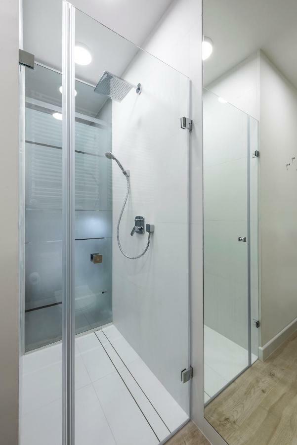 Apartament Luxury Miedzyborska 8B Warszawa Exteriör bild
