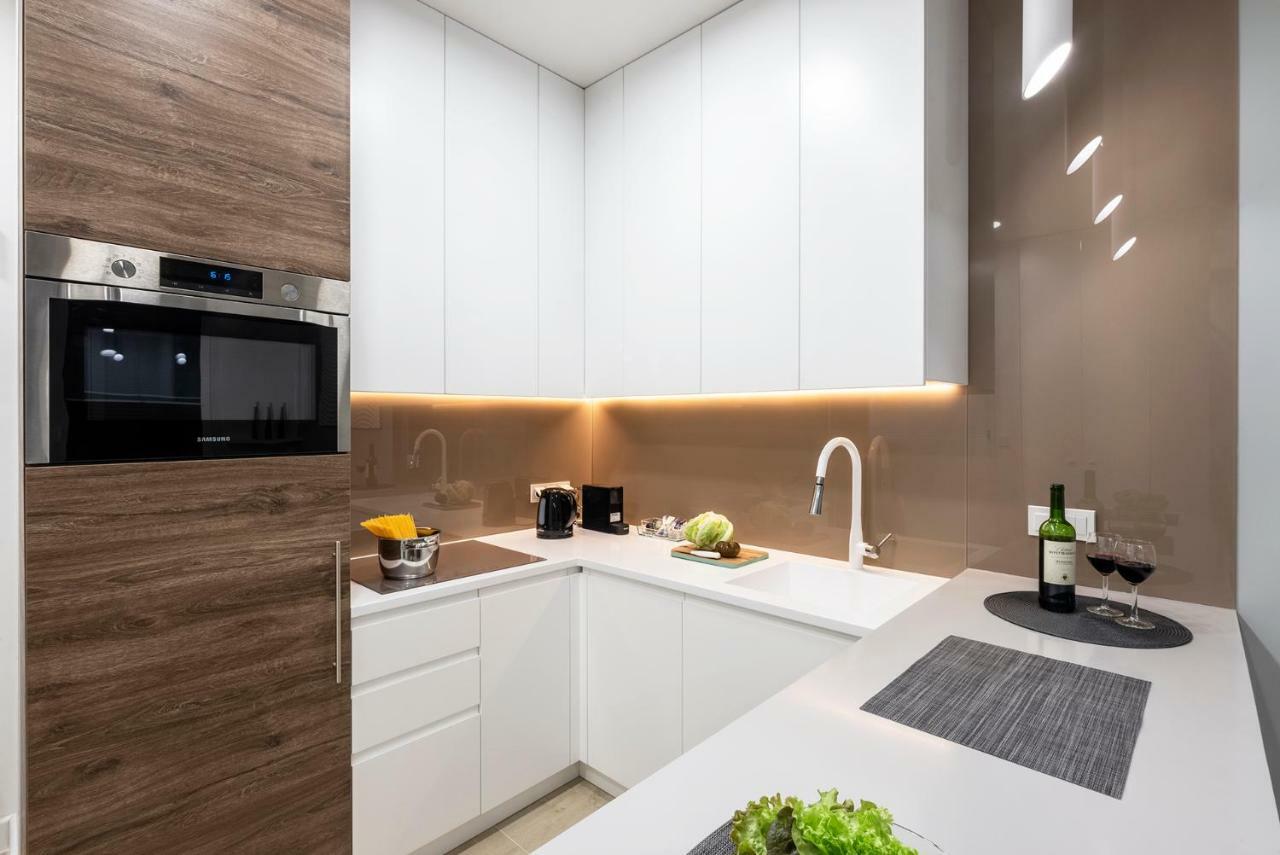 Apartament Luxury Miedzyborska 8B Warszawa Exteriör bild